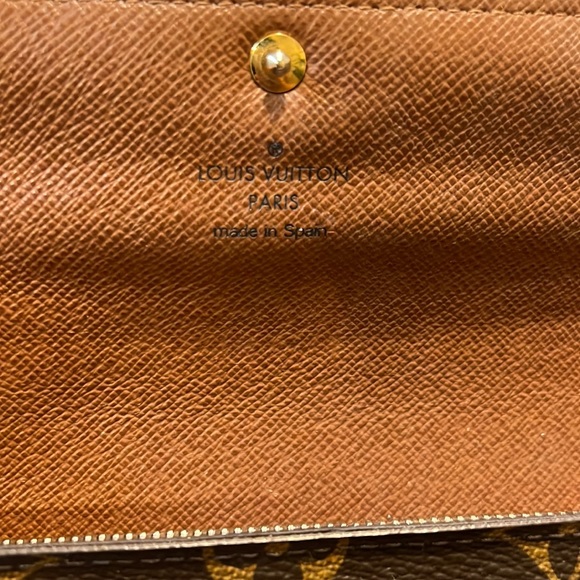 Louis Vuitton Sarah Continental Wallet - Picture 7 of 9